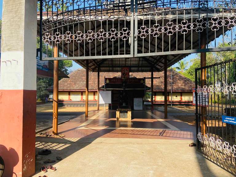 Sree Ollukavu Sapthamathru Temple