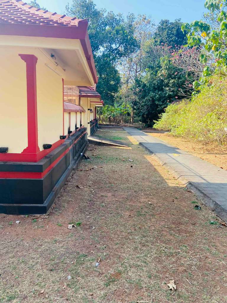 Sree Ollukavu Sapthamathru Temple