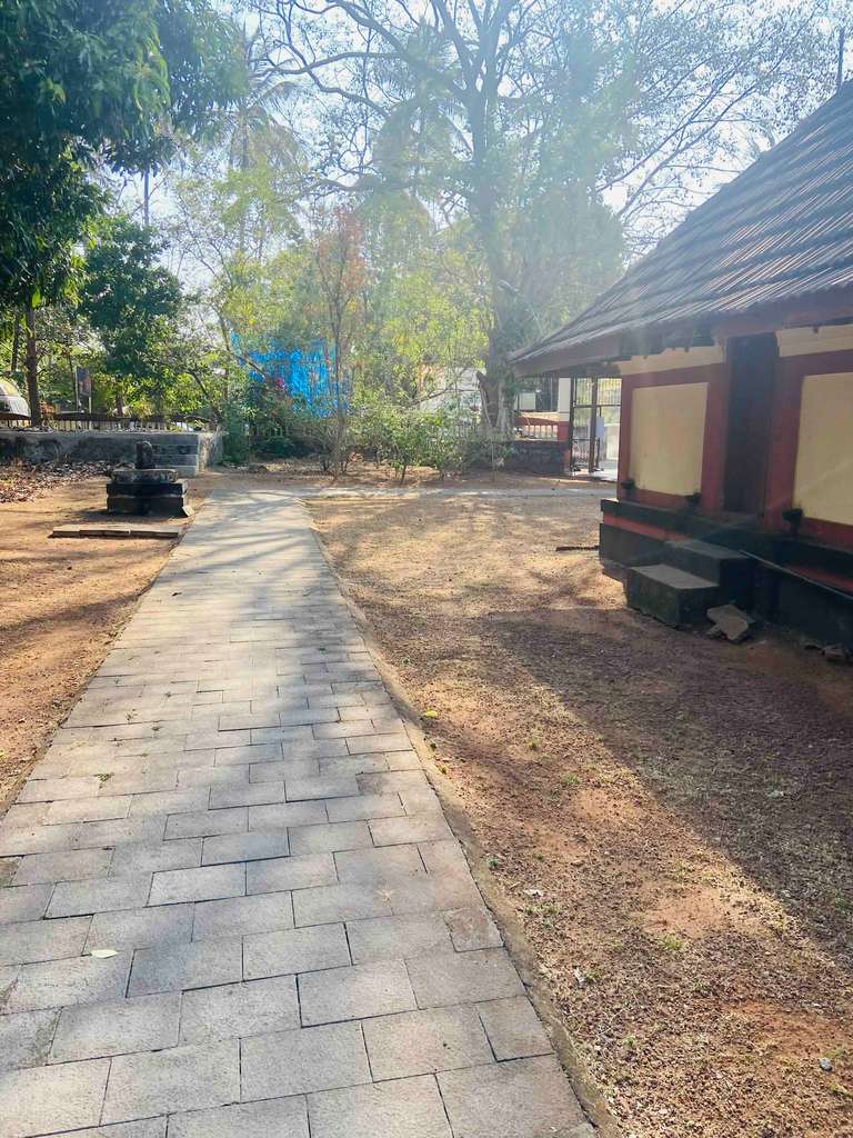 Sree Ollukavu Sapthamathru Temple