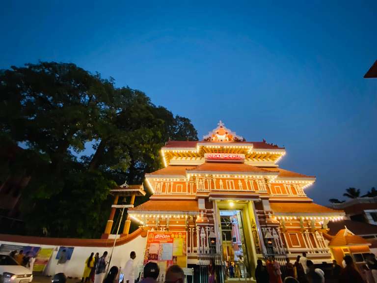 Paramekkavu Bhagavathi Temple