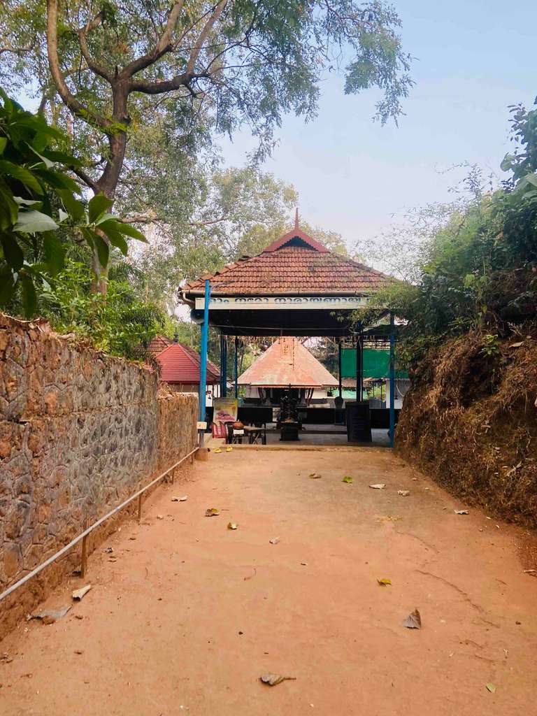 Mudappilavu Temple