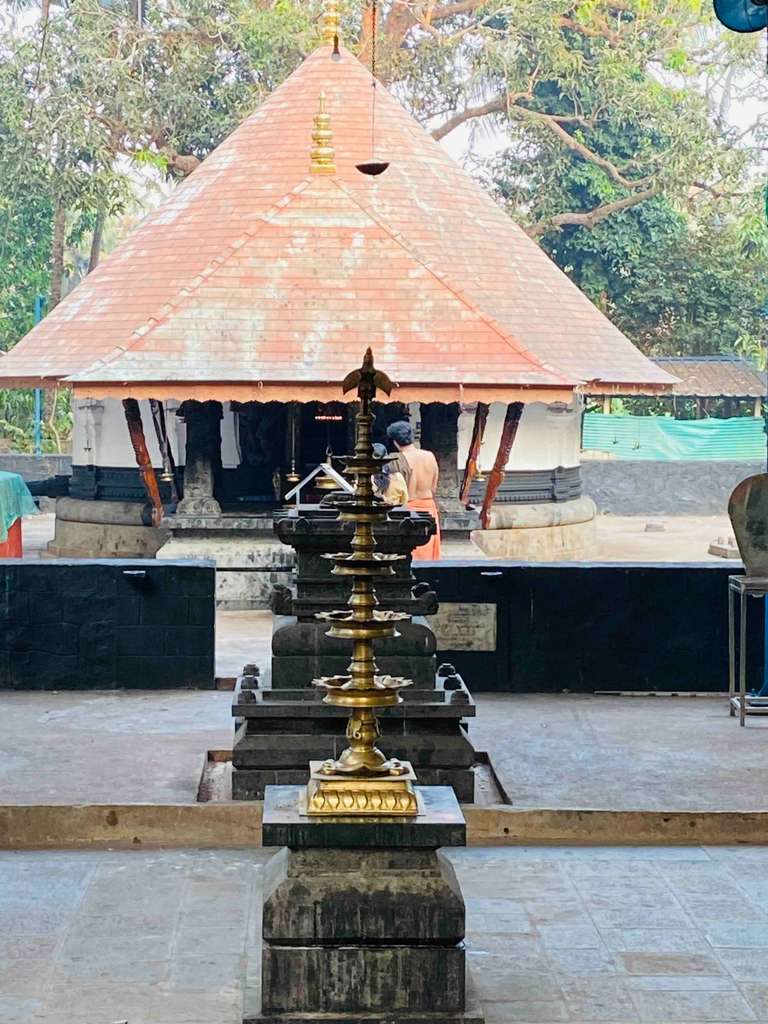 Mudappilavu Temple