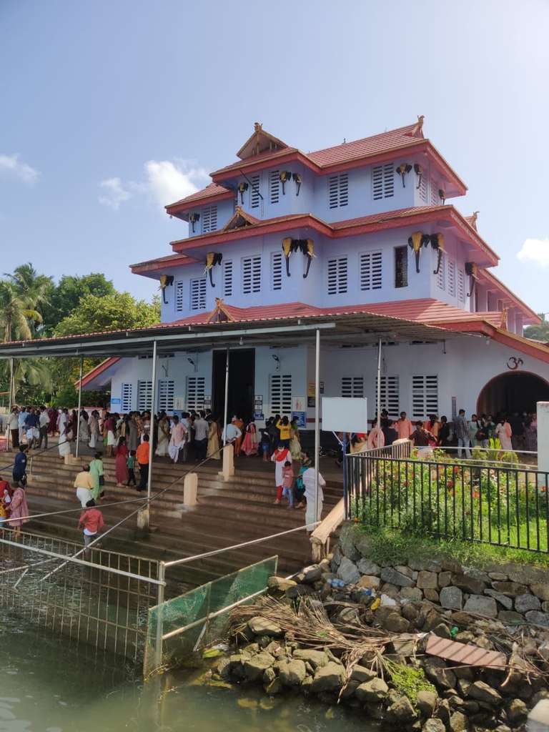 Parassinikadavu Muthappan Temple